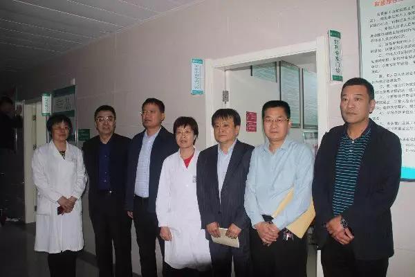 市人民医院妇科不孕不育门诊正式挂牌成立