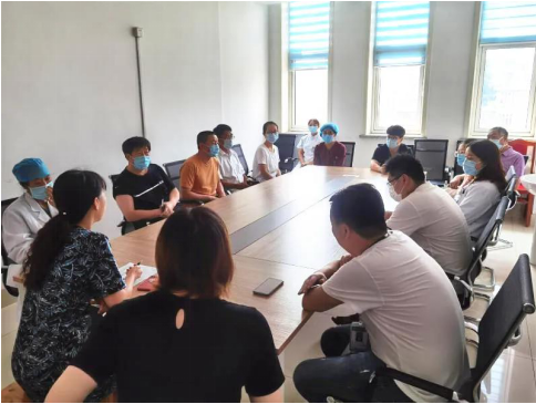 招远市人民医院院开展“八一”期间走访慰问活动